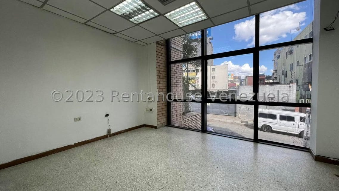 Comercial (Edificio) en Venta en Bello Monte, Distrito Metropolitano - 46