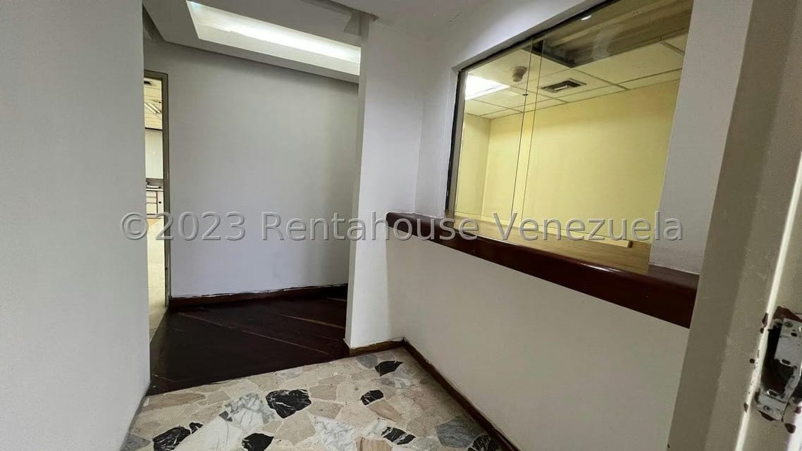 Comercial (Edificio) en Venta en Bello Monte, Distrito Metropolitano - 48