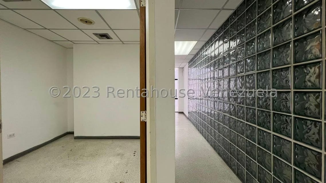 Comercial (Edificio) en Venta en Bello Monte, Distrito Metropolitano - 50