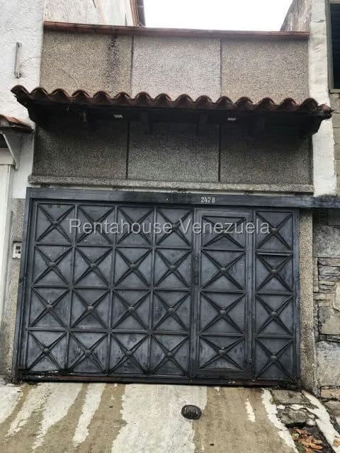 Casa (Duplex) en Venta en El Llanito, Distrito Metropolitano - 2