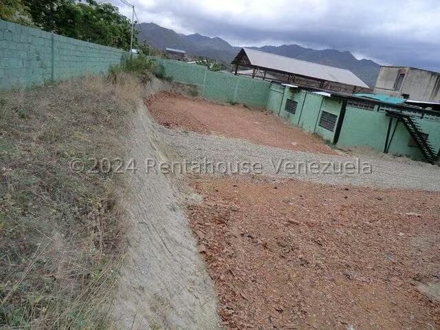 Comercial (Galpon - Deposito) en Venta en Alto Grande, Miranda - 25