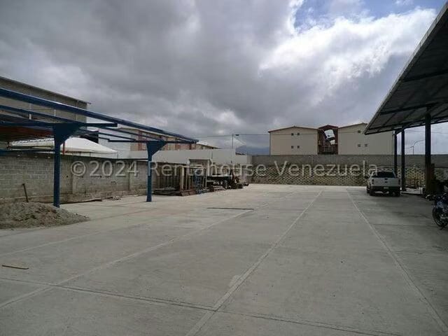Comercial (Galpon - Deposito) en Venta en Alto Grande, Miranda - 6