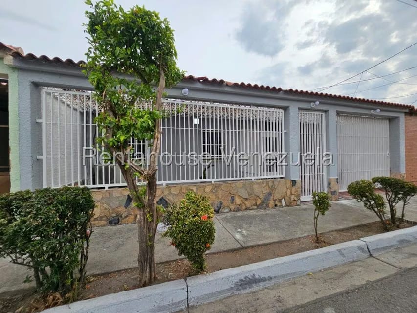 Casa (Duplex) en Alquiler en La Morita, Aragua