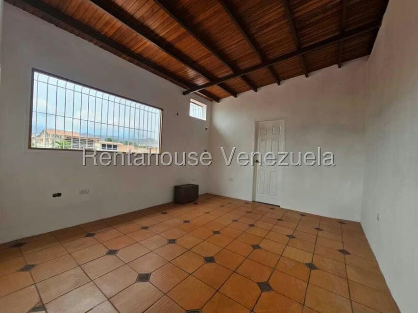Casa (Duplex) en Alquiler en La Morita, Aragua - 36