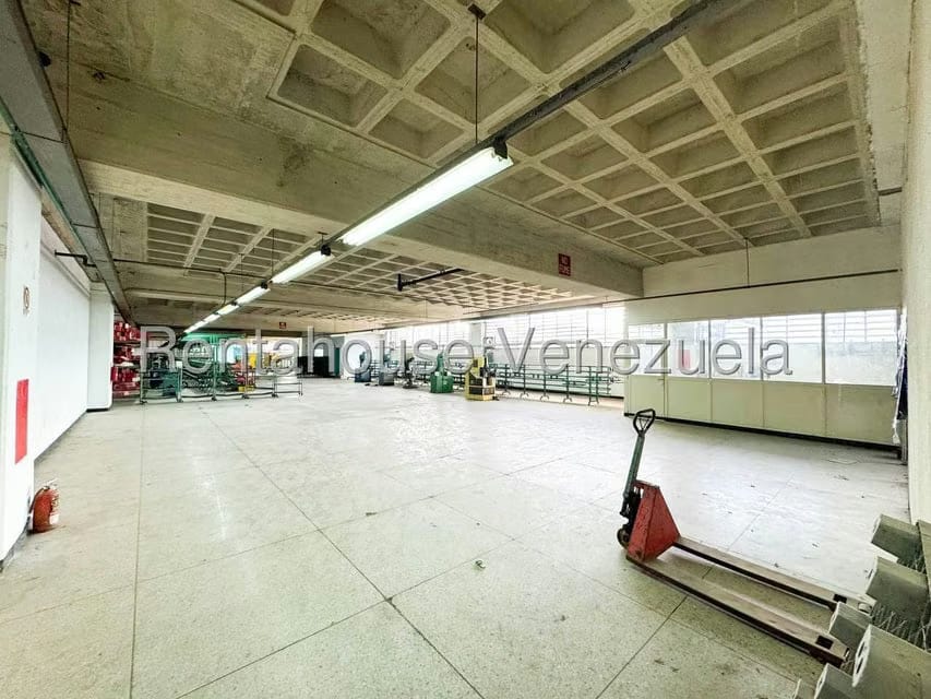 Comercial (Industrial) en Venta en Guatire, Miranda - 2