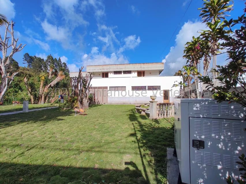 Casa (Multipes Niveles) en Venta en Club de Campo, Miranda - 3