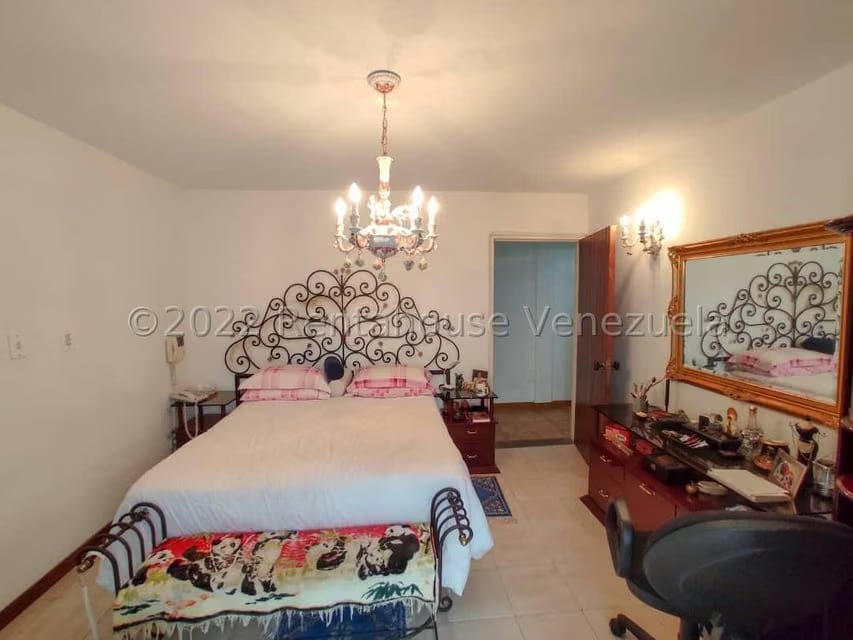 Casa (Multipes Niveles) en Venta en Club de Campo, Miranda - 22