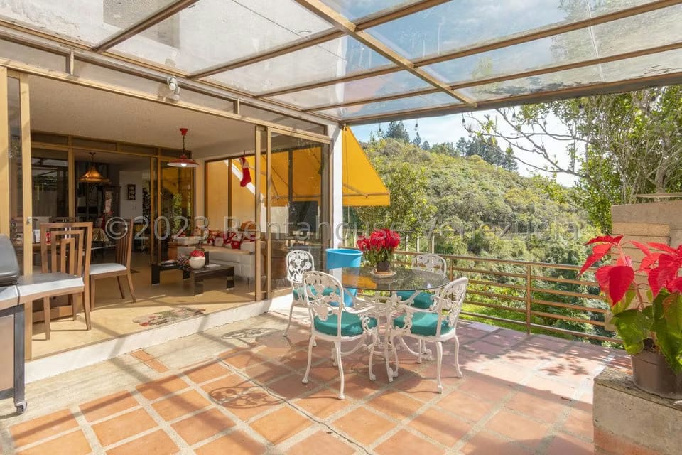 Casa (Multipes Niveles) en Venta en Club de Campo, Miranda - 36