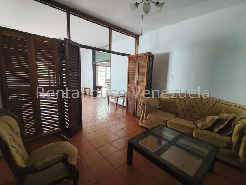 Comercial (Oficina) en Venta en Avenida Bella Vista, Zulia - 16