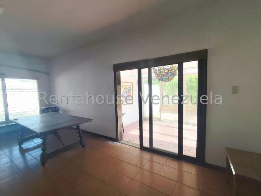 Comercial (Oficina) en Venta en Avenida Bella Vista, Zulia - 18