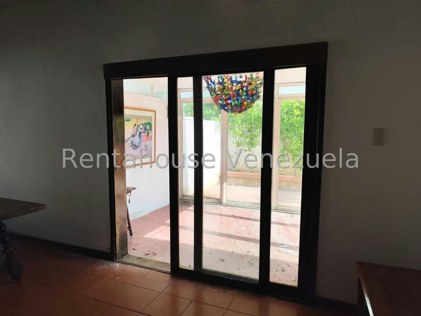Comercial (Oficina) en Venta en Avenida Bella Vista, Zulia - 19