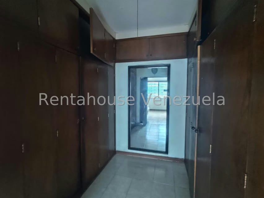 Comercial (Oficina) en Venta en Avenida Bella Vista, Zulia - 41