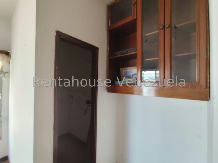 Comercial (Oficina) en Venta en Avenida Bella Vista, Zulia - 48