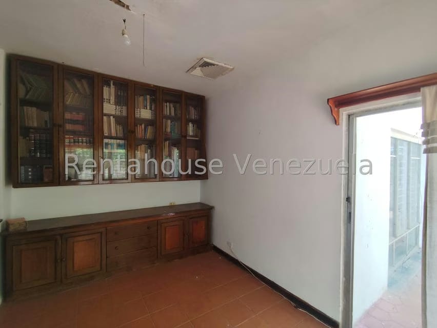 Comercial (Oficina) en Venta en Avenida Bella Vista, Zulia - 50
