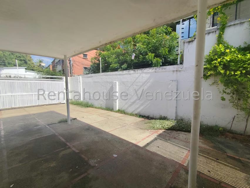 Comercial (Oficina) en Venta en Avenida Bella Vista, Zulia - 59