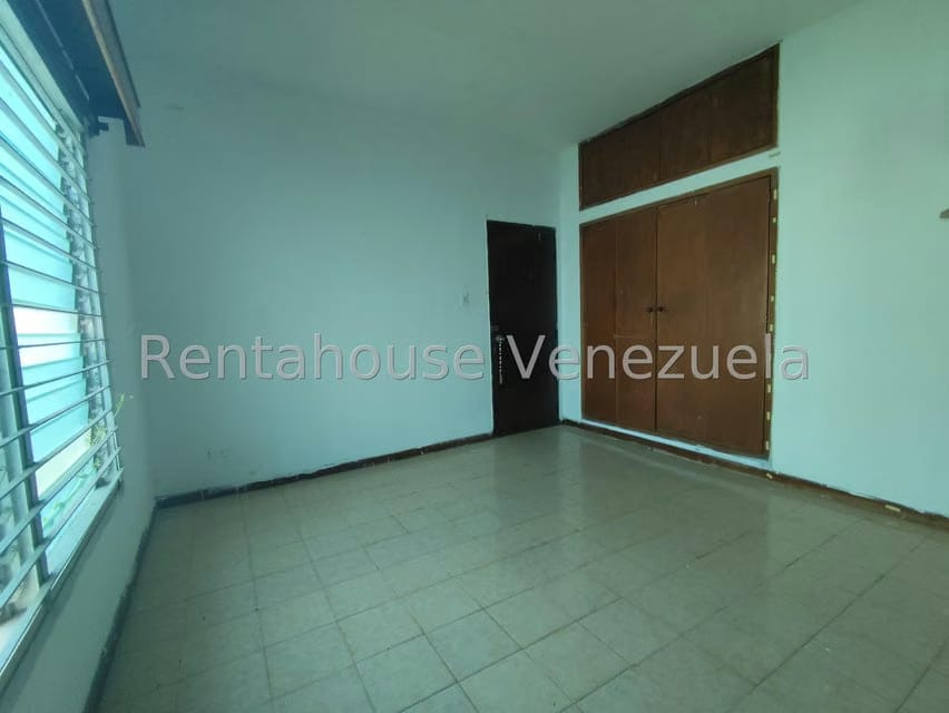 Comercial (Oficina) en Venta en Avenida Bella Vista, Zulia - 7