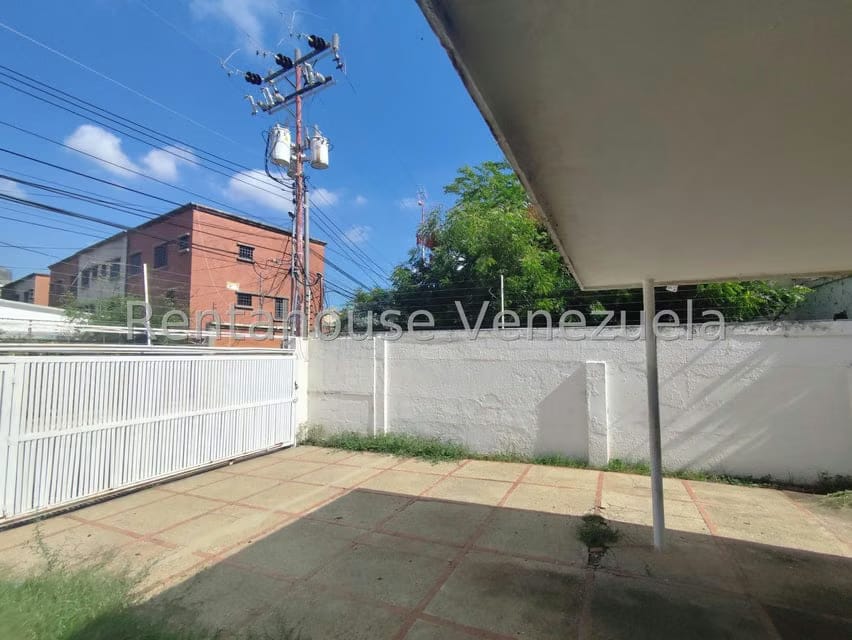 Comercial (Oficina) en Venta en Avenida Bella Vista, Zulia - 61