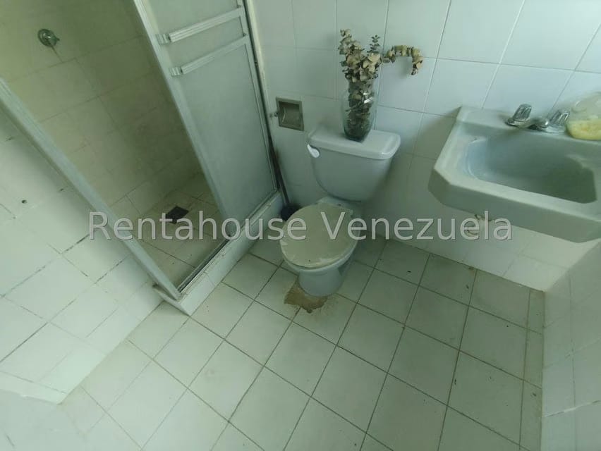 Comercial (Oficina) en Venta en Avenida Bella Vista, Zulia - 8