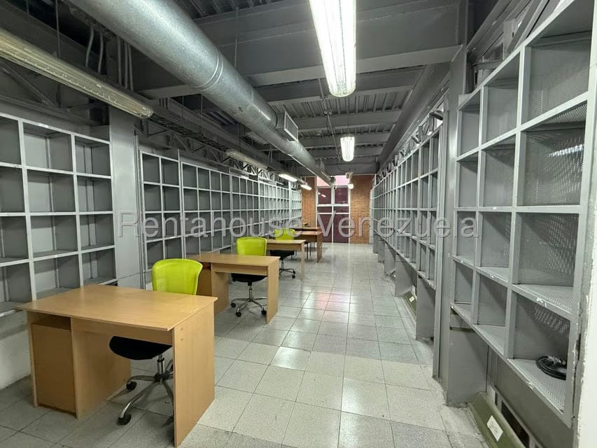 Comercial (Edificio) en Venta en Sabana Grande, Distrito Metropolitano - 14