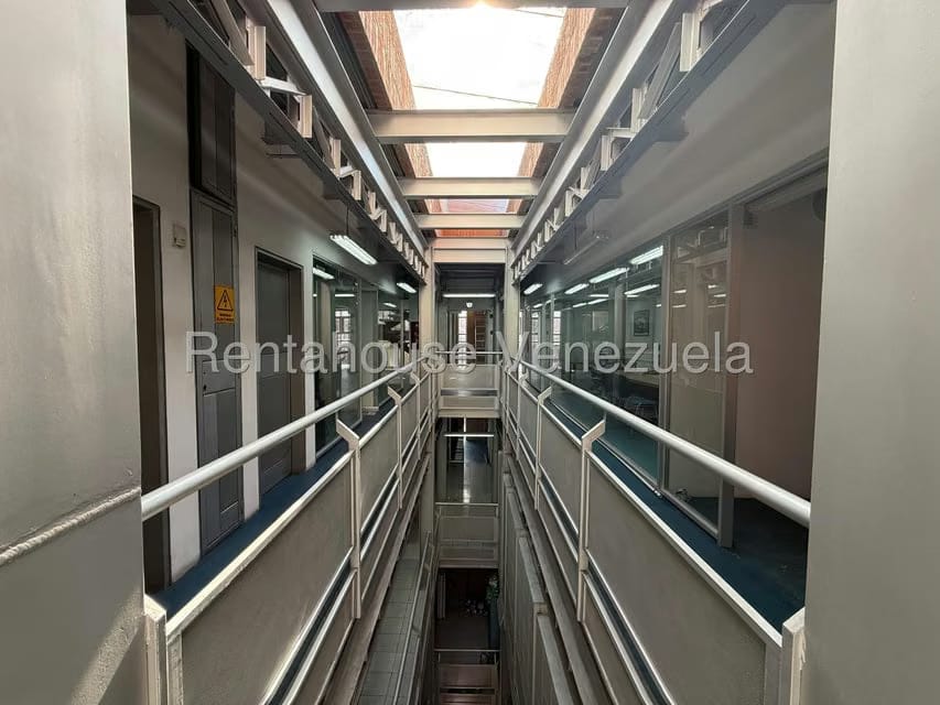 Comercial (Edificio) en Venta en Sabana Grande, Distrito Metropolitano - 15