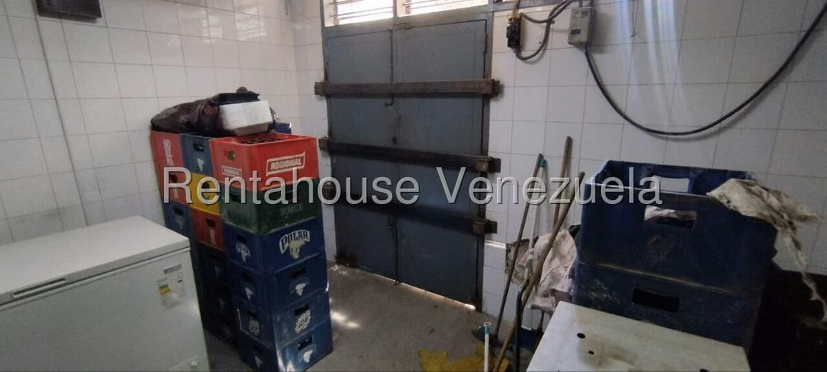 Comercial (Local Comercial) en Alquiler en La Urbina, Distrito Metropolitano - 15