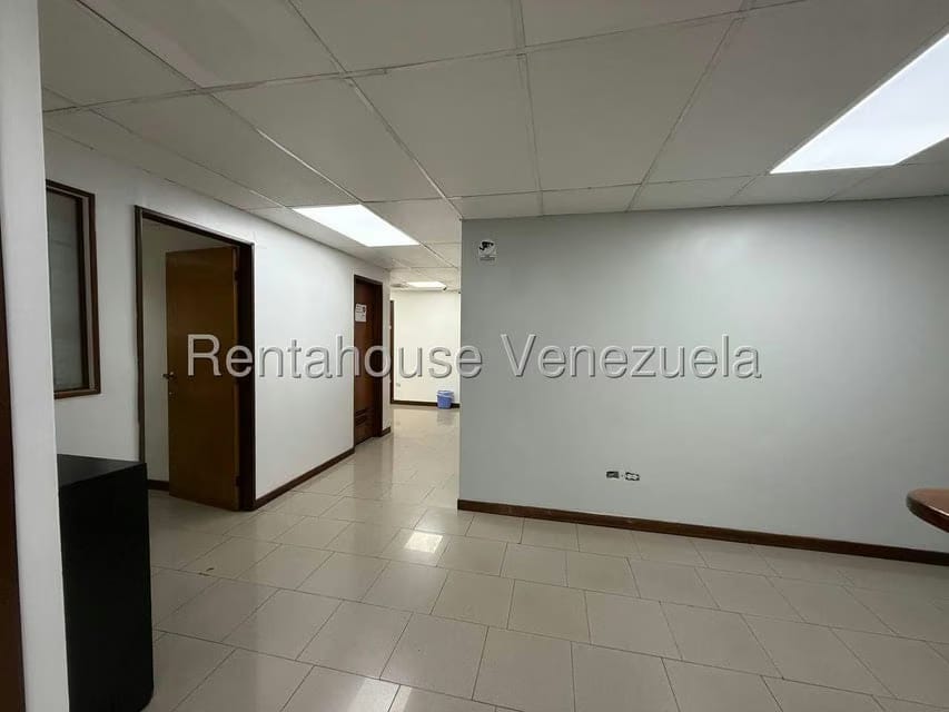 Comercial (Oficina) en Venta en El Rosal, Distrito Metropolitano - 15