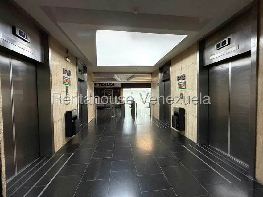 Comercial (Oficina) en Venta en El Rosal, Distrito Metropolitano - 20