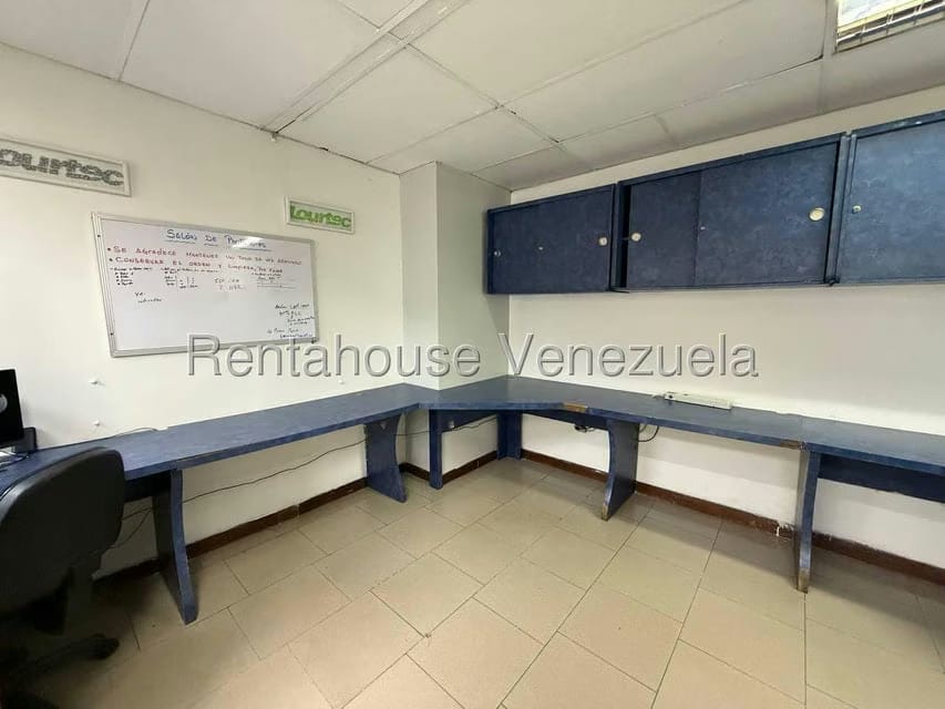 Comercial (Oficina) en Venta en El Rosal, Distrito Metropolitano - 10