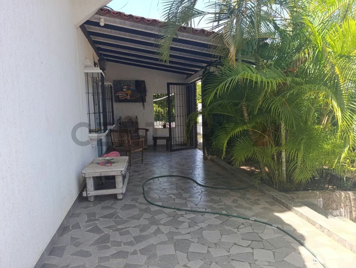 casa duplex con vista al mar en la mira, playa el agua - 33