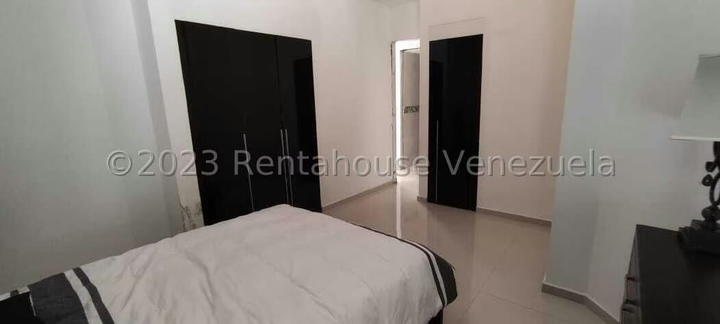 Apartamento (Duplex) en Venta en La Tahona, Distrito Metropolitano - 20