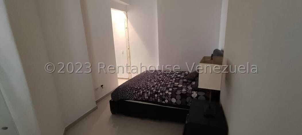 Apartamento (Duplex) en Venta en La Tahona, Distrito Metropolitano - 26