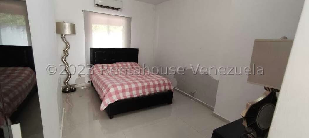 Apartamento (Duplex) en Venta en La Tahona, Distrito Metropolitano - 27