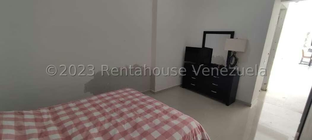 Apartamento (Duplex) en Venta en La Tahona, Distrito Metropolitano - 29