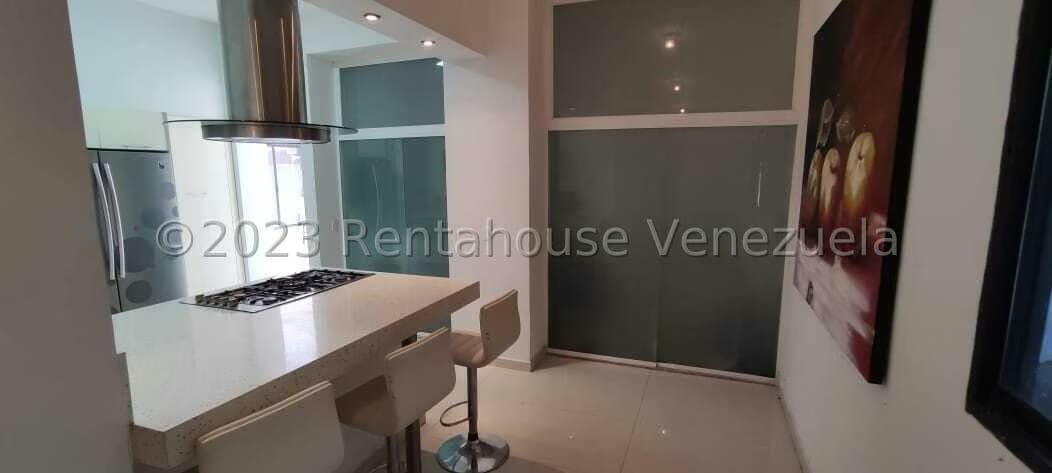 Apartamento (Duplex) en Venta en La Tahona, Distrito Metropolitano - 33