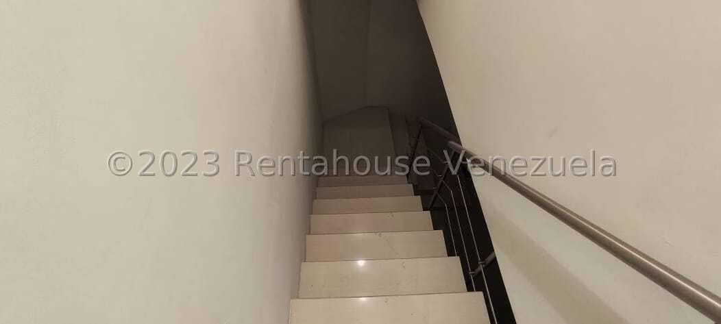 Apartamento (Duplex) en Venta en La Tahona, Distrito Metropolitano - 38