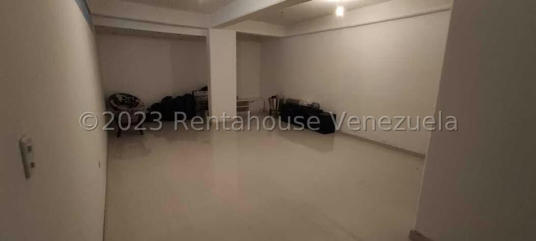 Apartamento (Duplex) en Venta en La Tahona, Distrito Metropolitano - 42