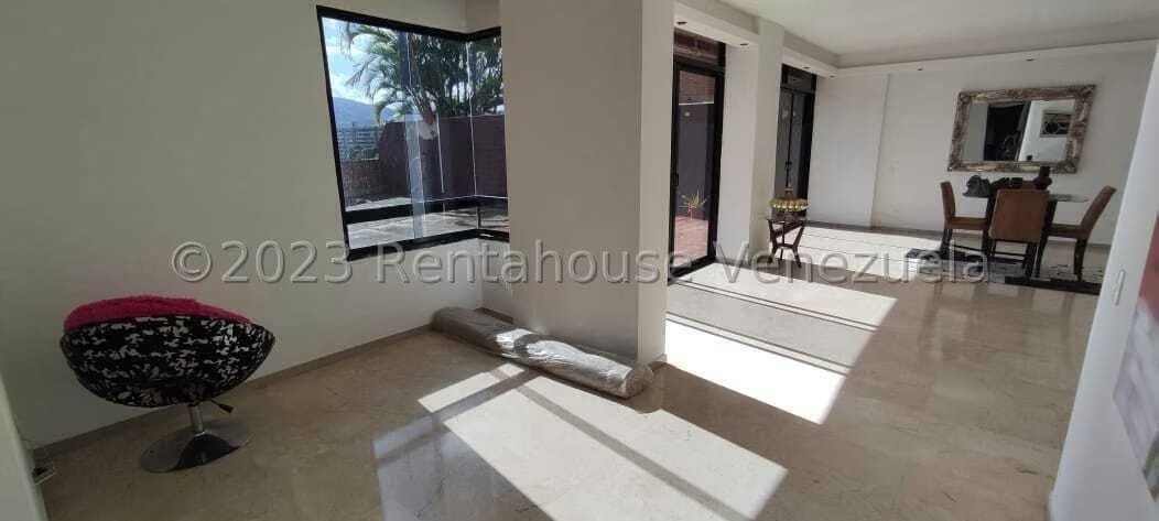 Apartamento (Duplex) en Venta en La Tahona, Distrito Metropolitano - 9
