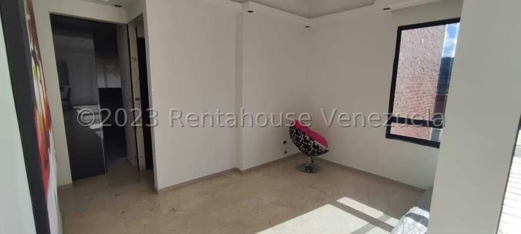 Apartamento (Duplex) en Venta en La Tahona, Distrito Metropolitano - 10