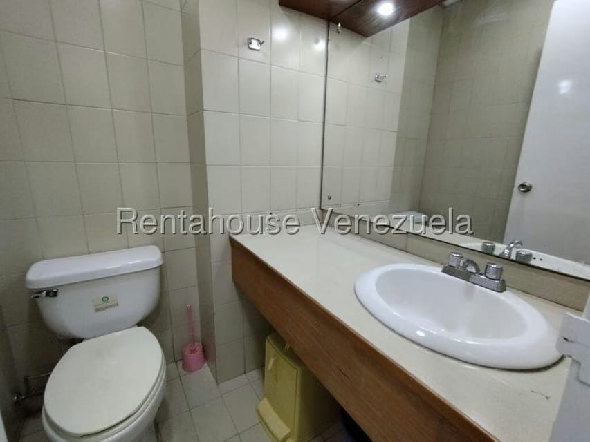 Comercial (Consultorio Medico) en Alquiler en San Bernardino, Distrito Metropolitano - 7