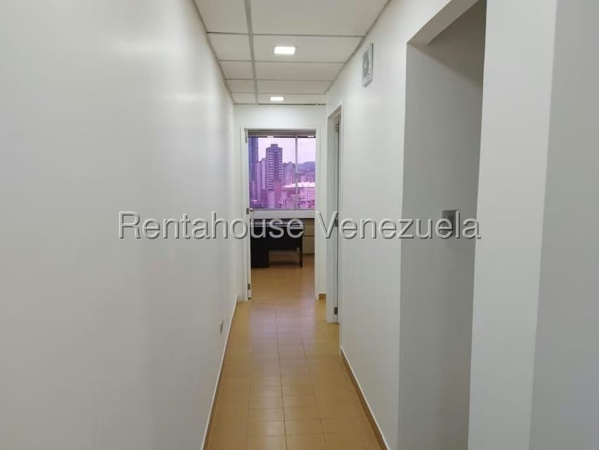 Comercial (Consultorio Medico) en Alquiler en San Bernardino, Distrito Metropolitano - 8