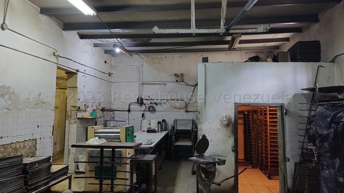Comercial (Local Comercial) en Venta en La Pastora, Distrito Metropolitano - 21