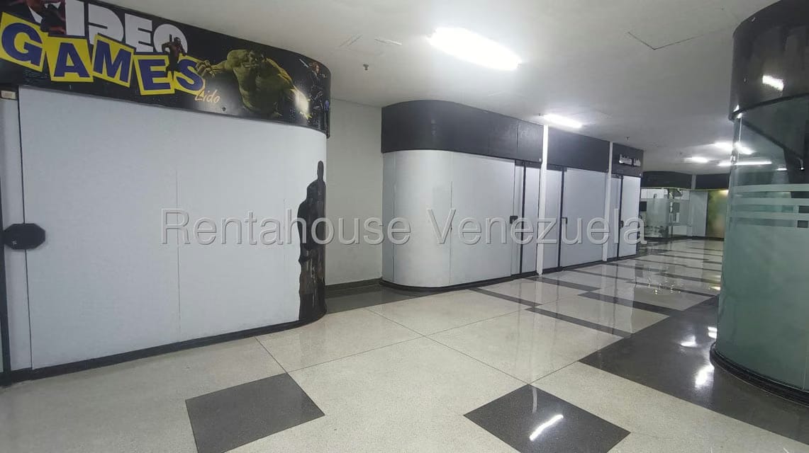 Comercial (Local Comercial) en Alquiler en El Rosal, Distrito Metropolitano - 2