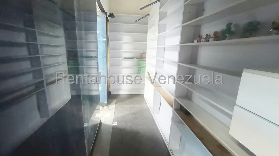 Comercial (Local Comercial) en Alquiler en El Rosal, Distrito Metropolitano - 6