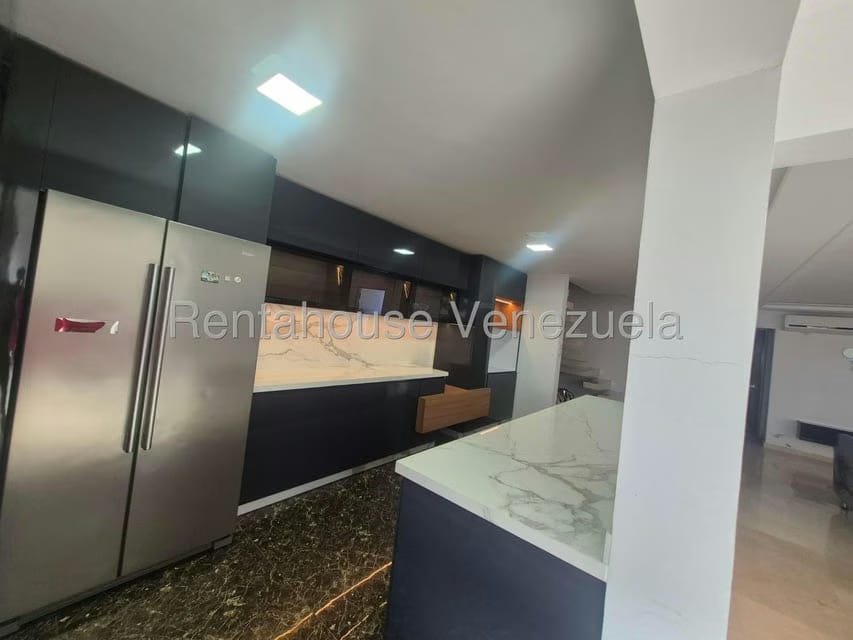 Casa (Duplex) en Venta en Villas de Alcala, Carabobo - 24