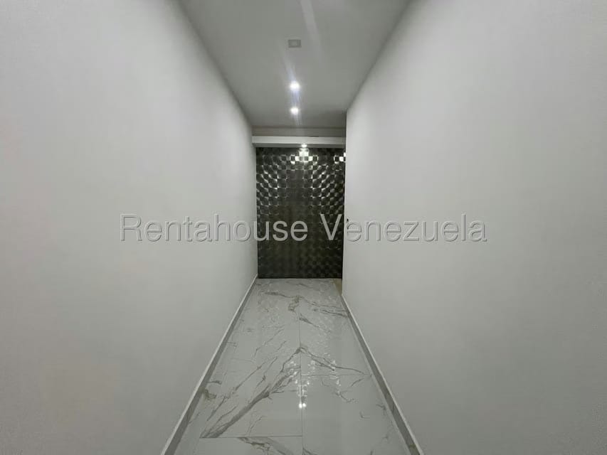 Casa (Duplex) en Venta en Villas de Alcala, Carabobo - 30