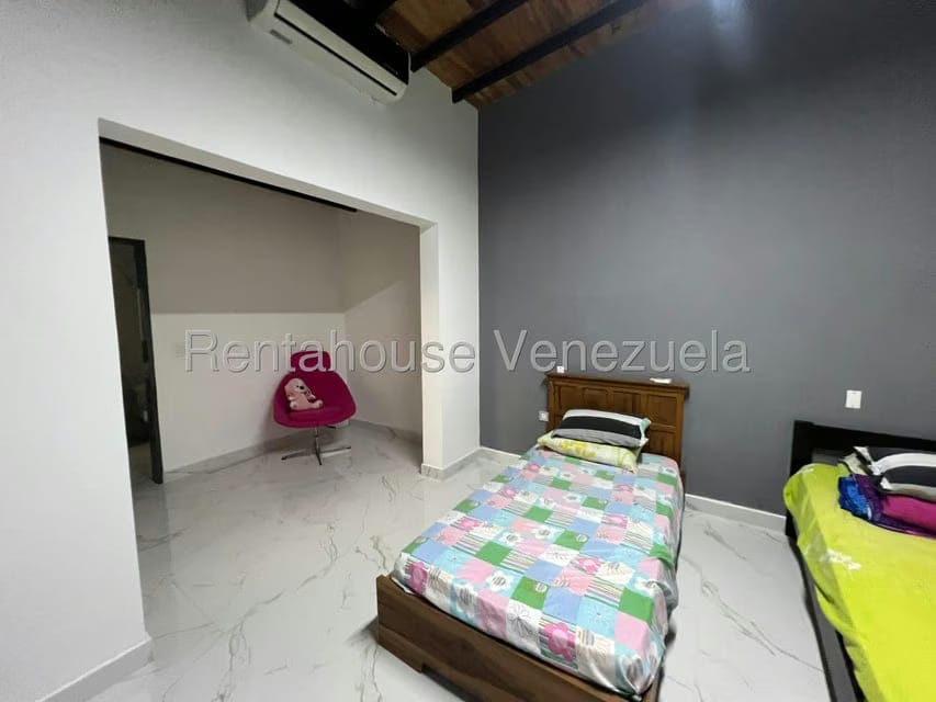 Casa (Duplex) en Venta en Villas de Alcala, Carabobo - 35