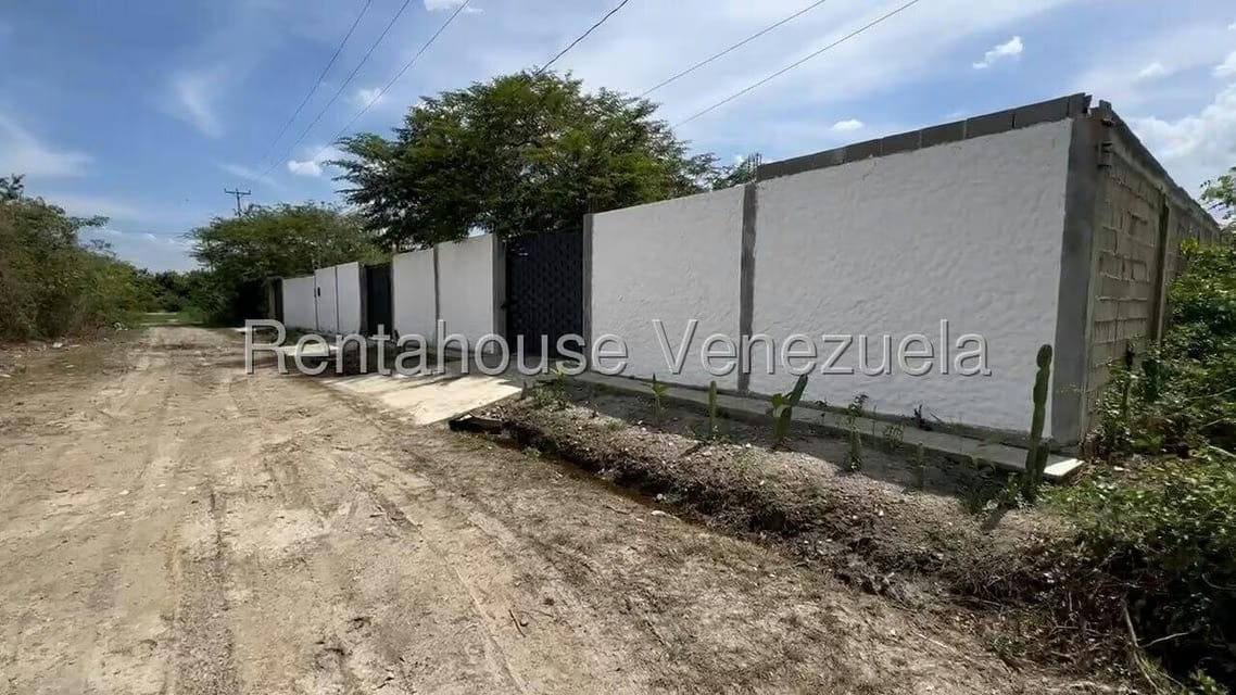 Terreno (Comercial) en Venta en El Placer, Lara