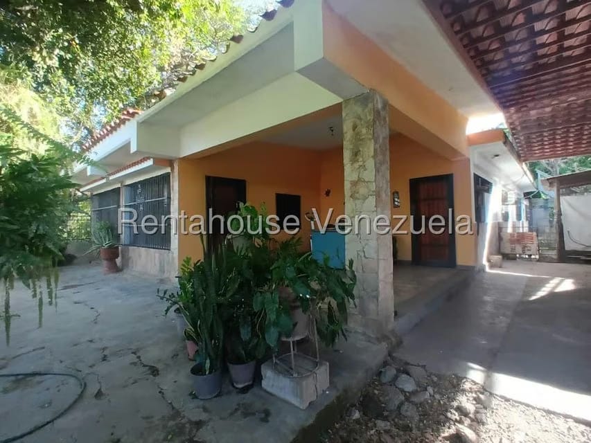 Casa (1 Nivel) en Venta en La Castellana, Carabobo - 3