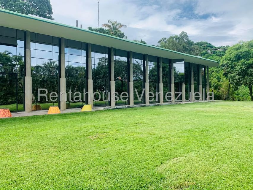 Casa (Multipes Niveles) en Venta en Los Campitos, Distrito Metropolitano