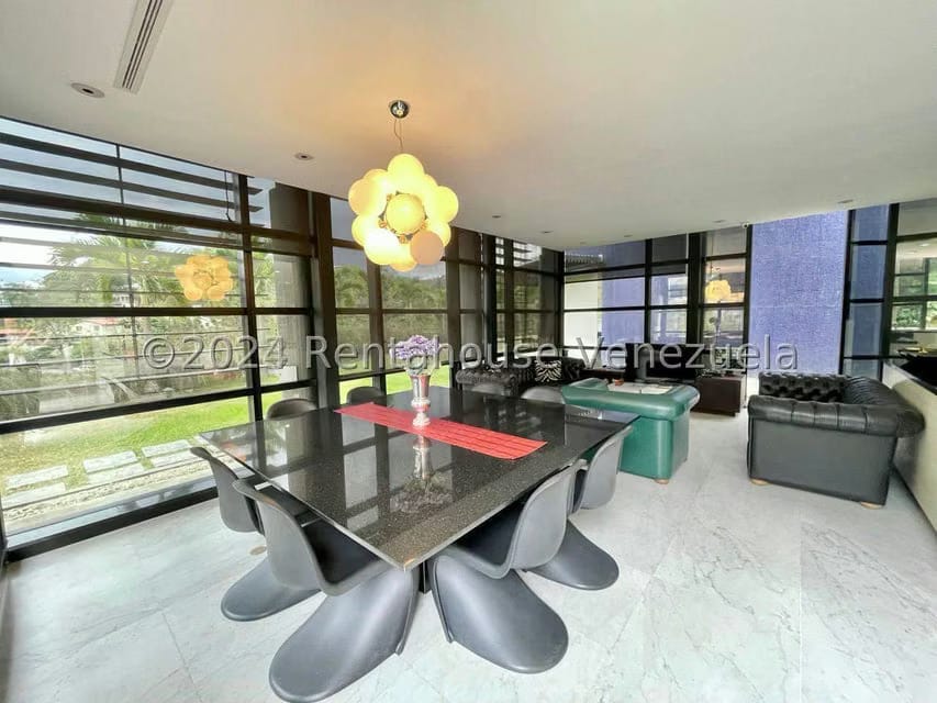 Casa (Multipes Niveles) en Venta en Los Campitos, Distrito Metropolitano - 11